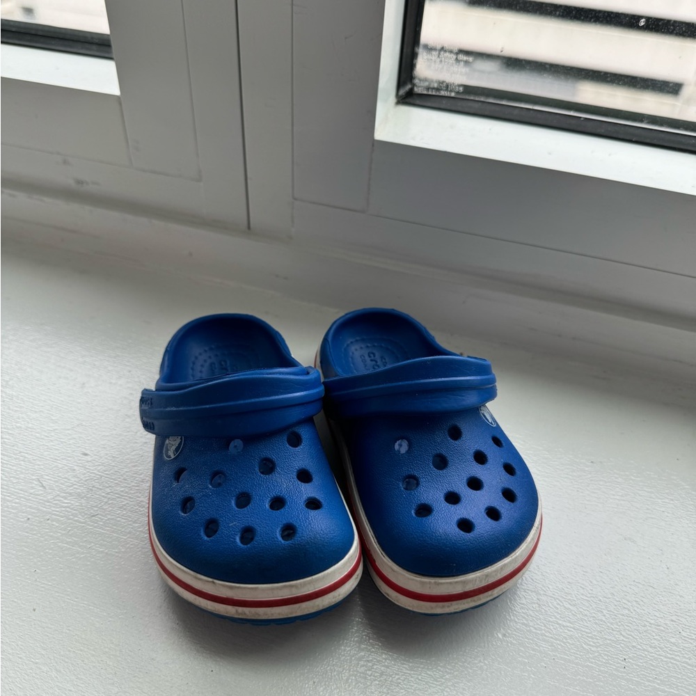 Toddler Crocs | Size 6